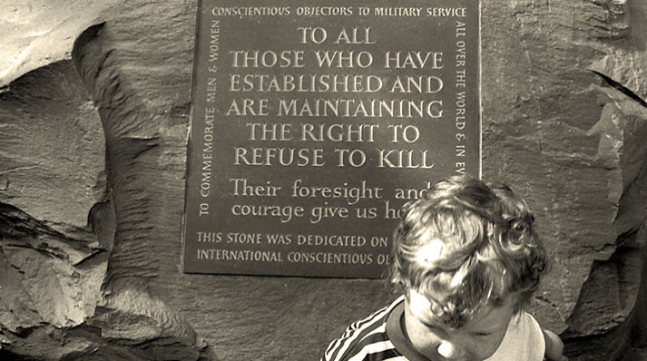 Plaque in Great Britain that honors the right not to kill.